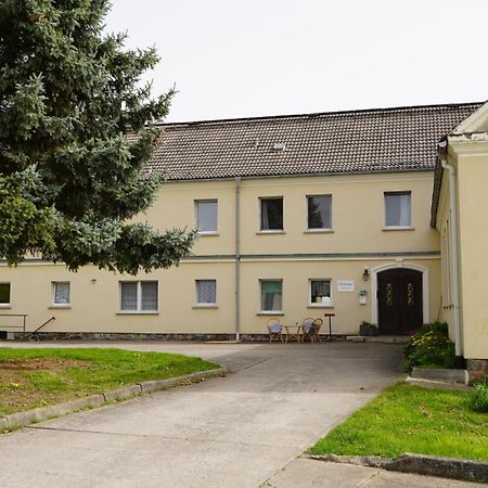 Gaestehaus Wilsickow Uckerland ภายนอก รูปภาพ